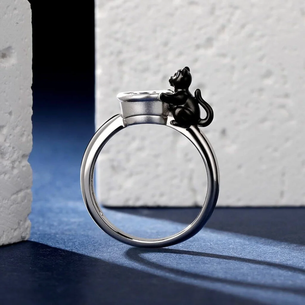 Black Cat Ring